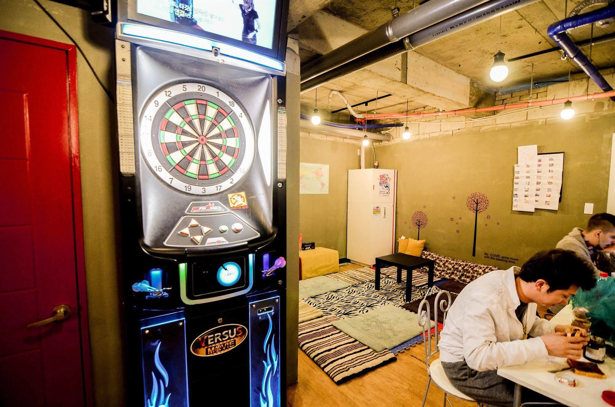Yakorea Hostel Hongdae Seoul Exterior foto