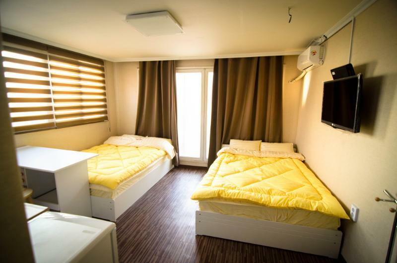 Yakorea Hostel Hongdae Seoul Exterior foto